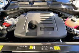 Land Rover Range Rover SE P400 LWB 7 Seat 2026