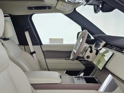 Land Rover Range Rover SE P400 LWB 7 Seat 2026