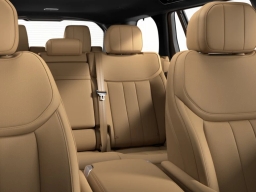 Land Rover Range Rover SE P400 LWB 7 Seat 2026