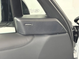 Land Rover Range Rover SE P400 LWB 7 Seat 2026