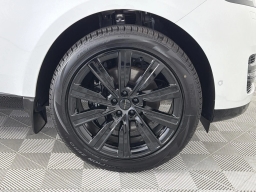 Land Rover Range Rover SE P400 LWB 7 Seat 2026