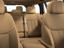 Land Rover Range Rover SE P400 LWB 7 Seat 2026