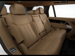 Land Rover Range Rover SE P400 LWB 7 Seat 2026