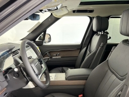 Land Rover Range Rover SE P400 LWB 7 Seat 2026