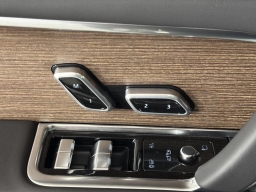 Land Rover Range Rover SE P400 LWB 7 Seat 2026