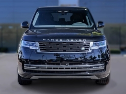Land Rover Range Rover SE P400 LWB 7 Seat 2026