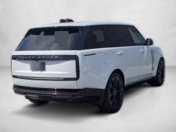 Land Rover Range Rover SE P400 LWB 7 Seat 2026