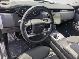 Land Rover Range Rover SE P400 LWB 7 Seat 2026