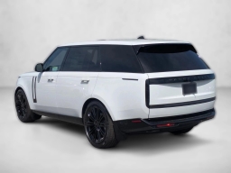 Land Rover Range Rover SE P400 LWB 7 Seat 2026