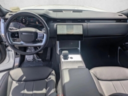 Land Rover Range Rover SE P400 LWB 7 Seat 2026