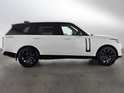 Land Rover Range Rover SE P400 LWB 7 Seat 2026