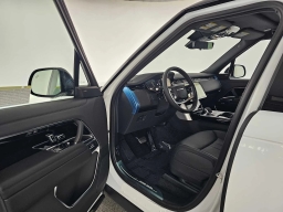 Land Rover Range Rover SE P400 LWB 7 Seat 2026