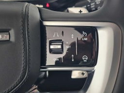 Land Rover Range Rover SE P400 LWB 7 Seat 2026