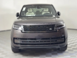 Land Rover Range Rover SE P400 LWB 7 Seat 2026