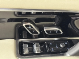 Land Rover Range Rover SE P400 LWB 7 Seat 2026