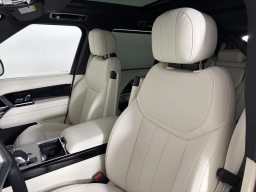 Land Rover Range Rover SE P400 LWB 7 Seat 2026