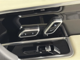 Land Rover Range Rover SE P400 LWB 7 Seat 2026