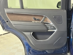 Land Rover Range Rover SE P400 LWB 7 Seat 2026