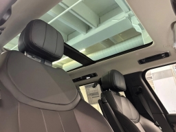 Land Rover Range Rover SE P400 LWB 7 Seat 2026