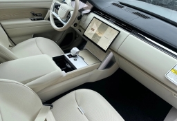 Land Rover Range Rover SV P615 SWB 2026