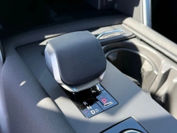 Land Rover Discovery Dynamic SE P360 2025