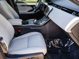 Land Rover Range Rover Evoque Core S AWD 2026