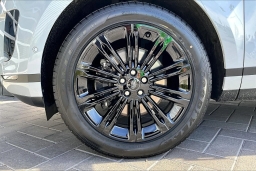 Land Rover Range Rover Evoque Core S AWD 2026