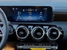 Mercedes-Benz CLA CLA 250 4MATIC Coupe 2026