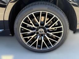 Mercedes-Benz S-Class S 580 4MATIC Sedan 2026