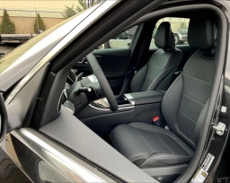 Mercedes-Benz C-Class C 300 4MATIC Sedan 2026