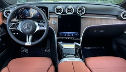 Mercedes-Benz C-Class C 300 4MATIC Sedan 2025