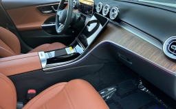 Mercedes-Benz C-Class C 300 4MATIC Sedan 2025