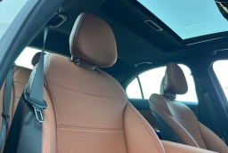 Mercedes-Benz C-Class C 300 4MATIC Sedan 2025