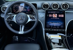 Mercedes-Benz C-Class C 300 4MATIC Sedan 2025