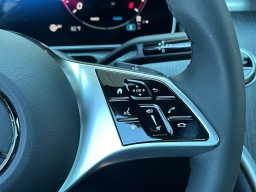 Mercedes-Benz C-Class C 300 4MATIC Sedan 2025