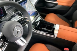 Mercedes-Benz C-Class C 300 4MATIC Sedan 2026