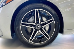 Mercedes-Benz C-Class C 300 4MATIC Sedan 2026