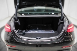 Mercedes-Benz C-Class AMG C 43 4MATIC Sedan 2026