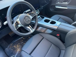 Mercedes-Benz CLA CLA 350 4MATIC Sedan 2026