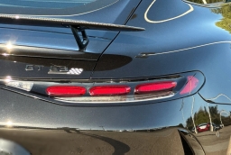 Mercedes-Benz AMG GT AMG GT 63 PRO Coupe 2026