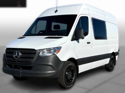 Mercedes-Benz Sprinter Crew Van Standard Roof 4-Cyl Diesel 2500 Standard Roof I4 Diesel 144" RWD 2026