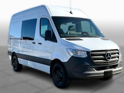 Mercedes-Benz Sprinter Crew Van Standard Roof 4-Cyl Diesel 2500 Standard Roof I4 Diesel 144" RWD 2026