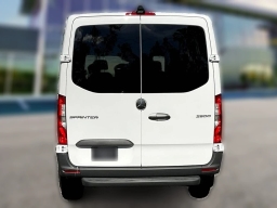 Mercedes-Benz Sprinter Crew Van Standard Roof 4-Cyl Diesel 2500 Standard Roof I4 Diesel 144" RWD 2026