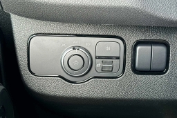 Mercedes-Benz Sprinter Crew Van Standard Roof 4-Cyl Diesel 2500 Standard Roof I4 Diesel 144" RWD 2026