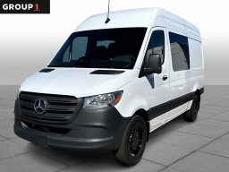 Mercedes-Benz Sprinter Crew Van Standard Roof 4-Cyl Diesel 2500 Standard Roof I4 Diesel 144" RWD 2026