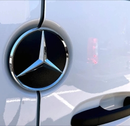 Mercedes-Benz Sprinter Crew Van Standard Roof 4-Cyl Diesel 2500 Standard Roof I4 Diesel 144" RWD 2026