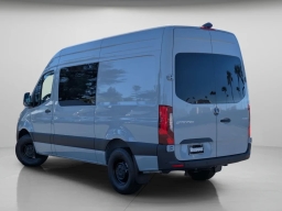Mercedes-Benz Sprinter Crew Van Standard Roof 4-Cyl Diesel HO 2500 Standard Roof I4 Diesel HO 144" RWD 2025