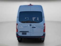 Mercedes-Benz Sprinter Crew Van Standard Roof 4-Cyl Diesel HO 2500 Standard Roof I4 Diesel HO 144" RWD 2025