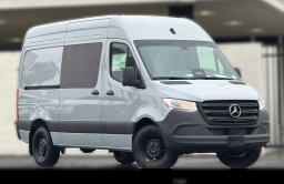 Mercedes-Benz Sprinter Crew Van Standard Roof 4-Cyl Diesel HO 2500 Standard Roof I4 Diesel HO 144" RWD 2026