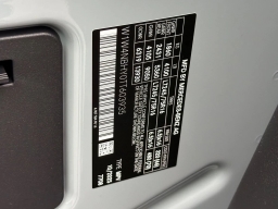 Mercedes-Benz Sprinter Crew Van Standard Roof 4-Cyl Diesel HO 2500 Standard Roof I4 Diesel HO 144" RWD 2026